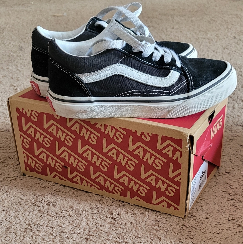 Boys Black 'Ward' Vans